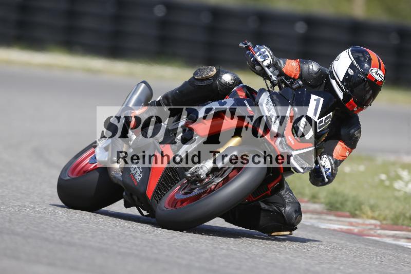 /Archiv-2025/05 14.04.2025 Plüss Moto Sport ADR/Freies Fahren/19